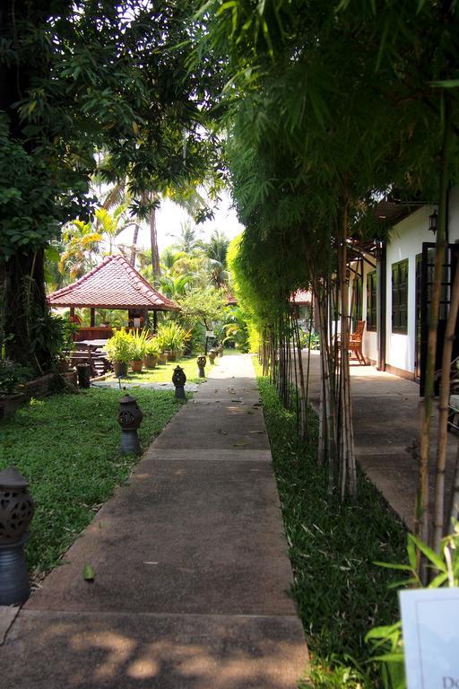 Villa Lao Vientiane Exterior photo